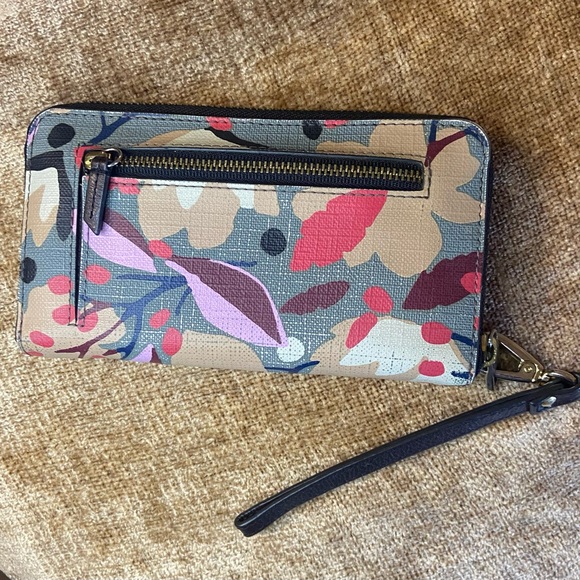 Fossil Pink and Blue Floral Wallet - Picture 4 of 7